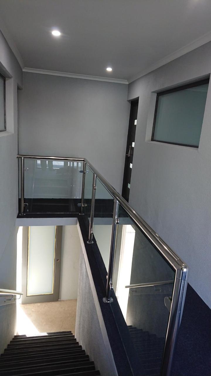 Youngtown Executive Apartments - 2Br Included, Free Parking & Wifi, Sofa Bed & Cot Fee Applies Launceston Exterior photo