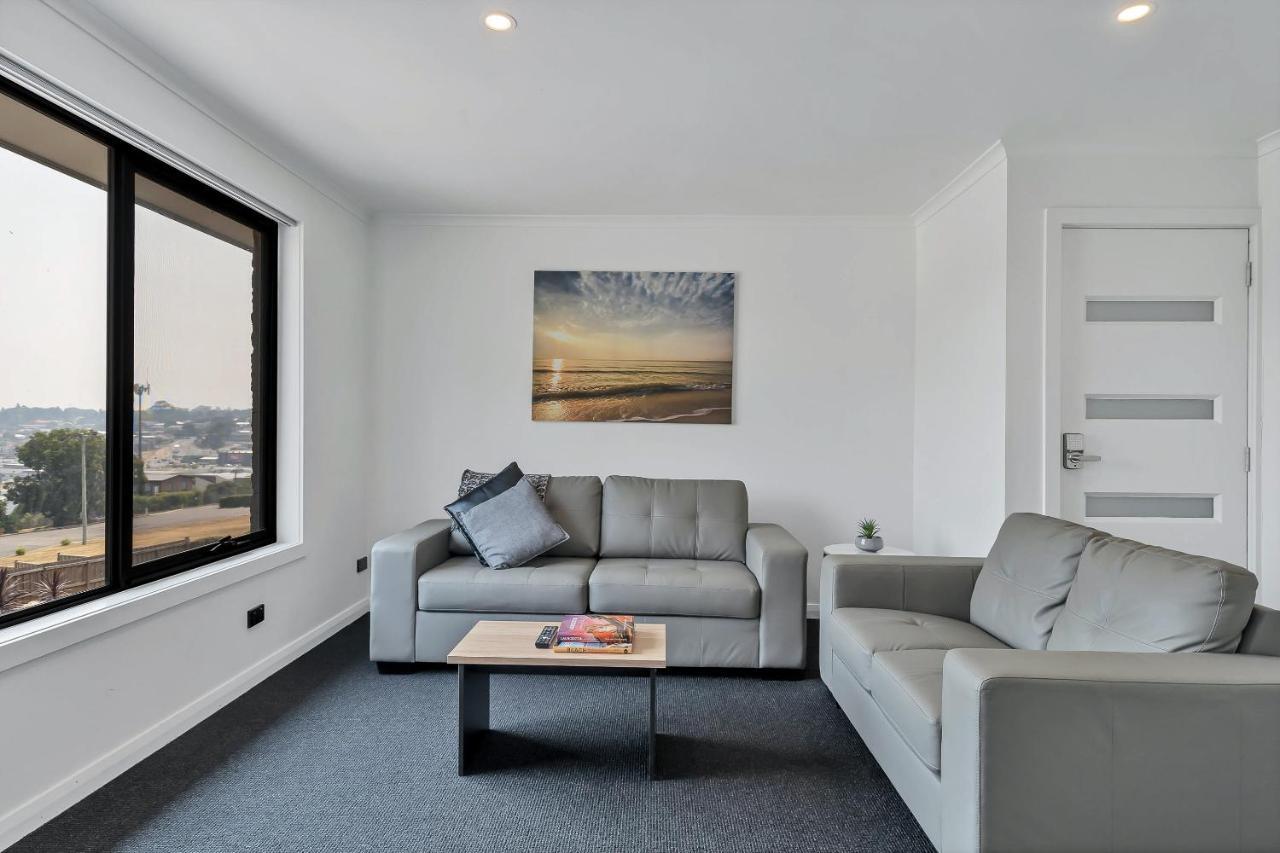 Youngtown Executive Apartments - 2Br Included, Free Parking & Wifi, Sofa Bed & Cot Fee Applies Launceston Exterior photo