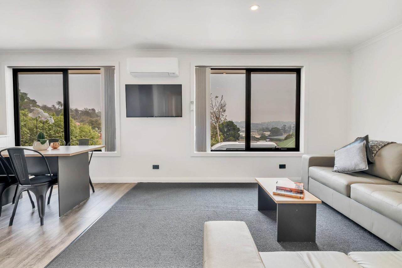 Youngtown Executive Apartments - 2Br Included, Free Parking & Wifi, Sofa Bed & Cot Fee Applies Launceston Exterior photo