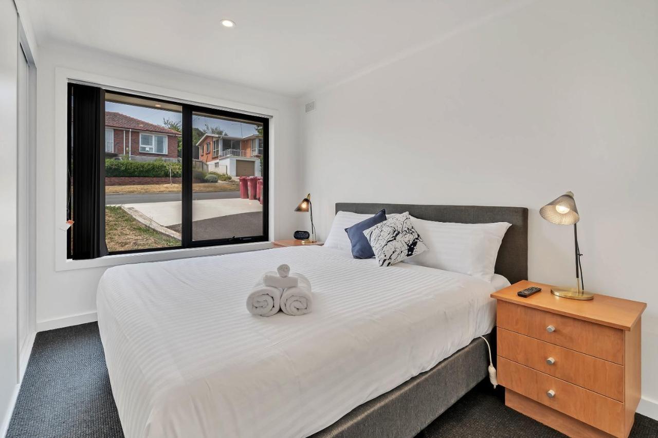 Youngtown Executive Apartments - 2Br Included, Free Parking & Wifi, Sofa Bed & Cot Fee Applies Launceston Exterior photo